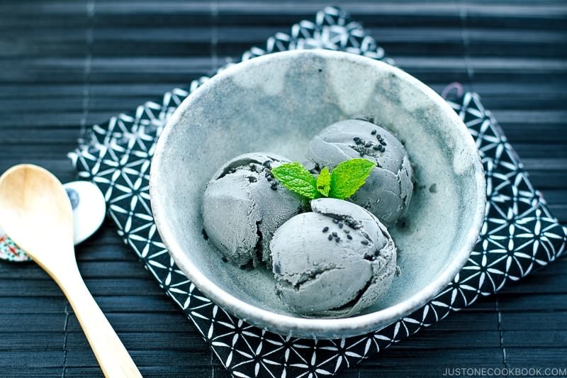 black sesame ice cream