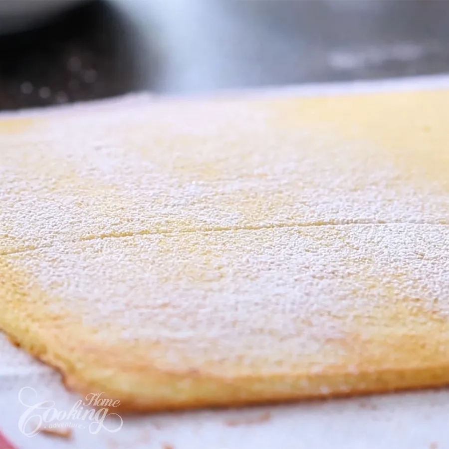 Strawberry Swiss Roll - step19