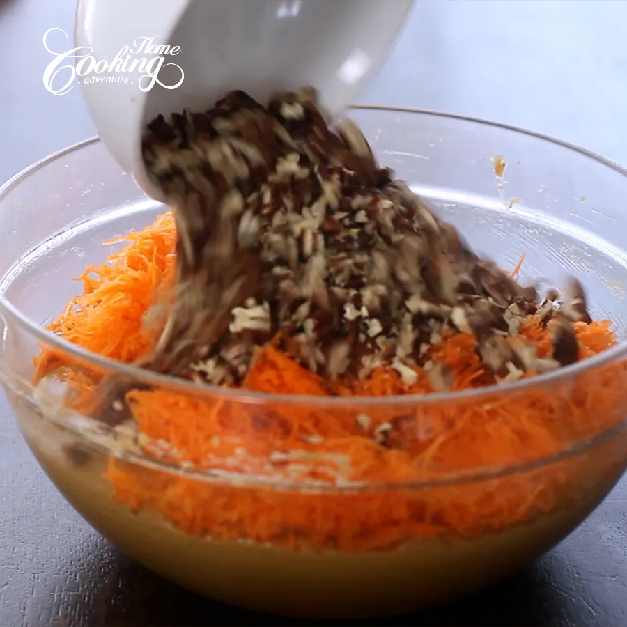 caramel-carrot-cake-17