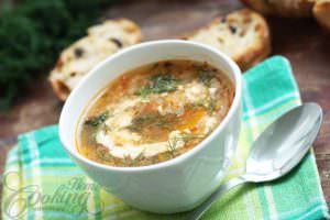 cabbage soup with fresh dill and cream
