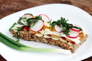 breakfast sandwich