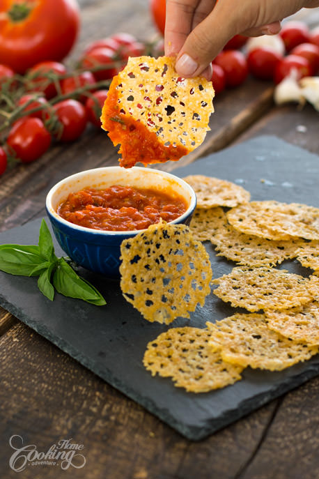 Parmesan Crisps with Homemade Marinara Sauce