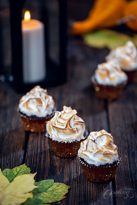 Pumpkin Mocha Cupcakes with Toasted Meringue Vertical