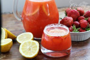 Sparkling Strawberry Lemonade