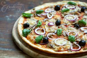 closeup of the pizza