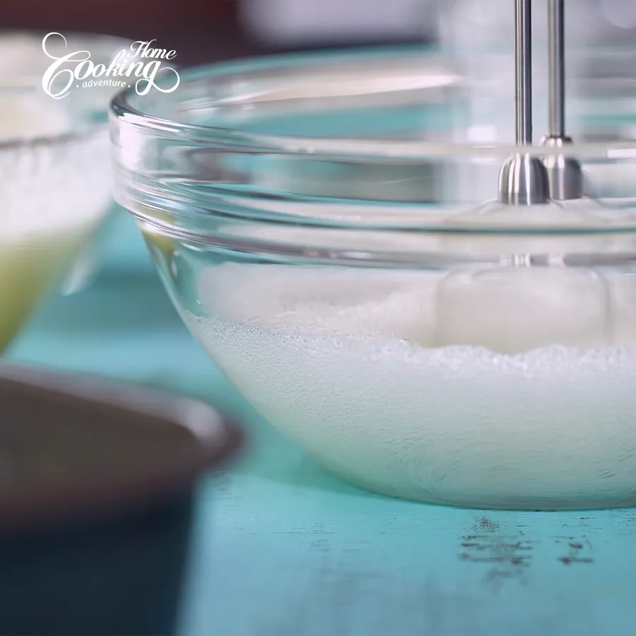 Easy Australian Lamingtons - step7