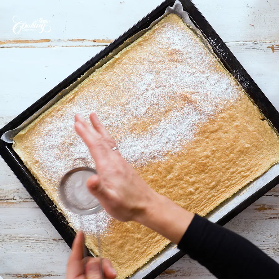 christmas-raspberry-cake-roll-step10