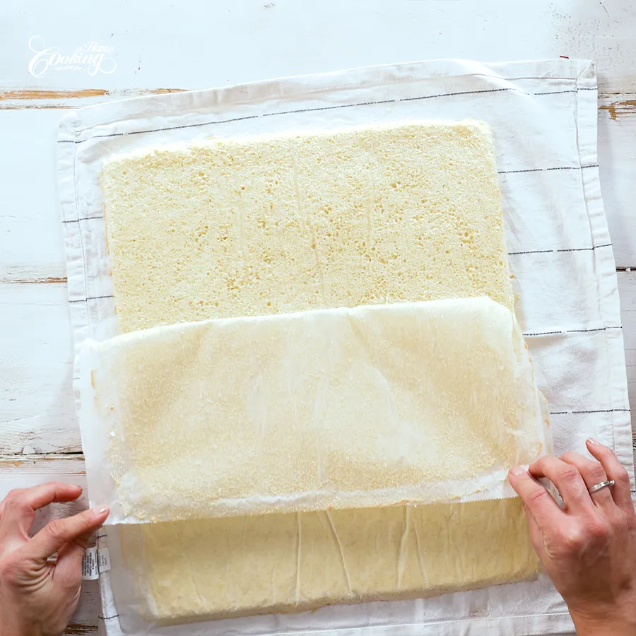 christmas-raspberry-cake-roll-step12