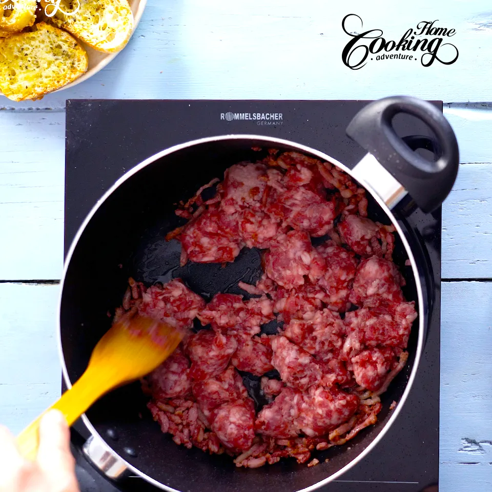 Zuppa Toscana - step 2 cook the sausage