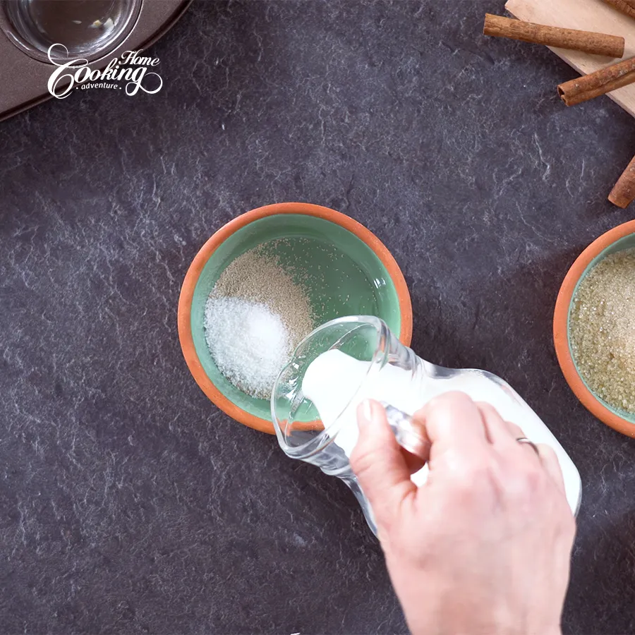twisted-cinnamon-rolls-step1