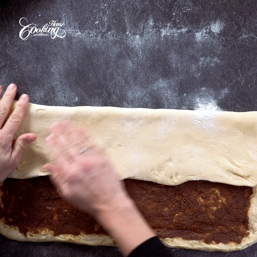 twisted-cinnamon-rolls-step25