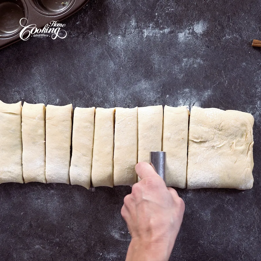 twisted-cinnamon-rolls-step27