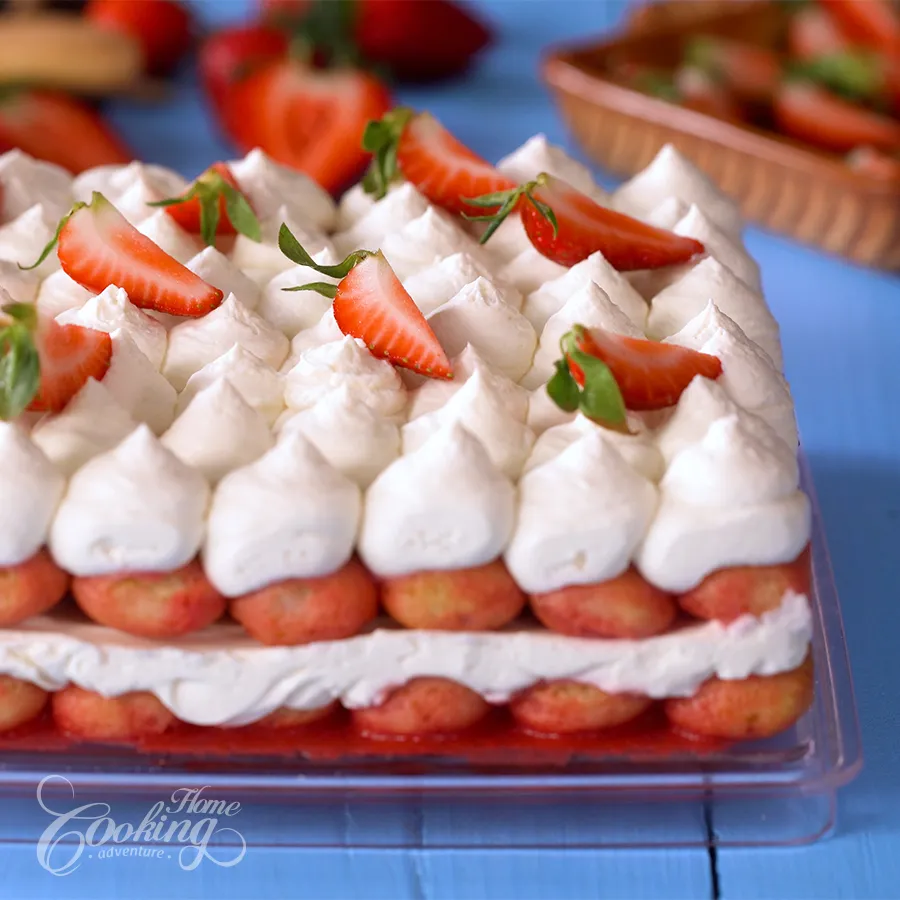 Strawberry Tiramisu