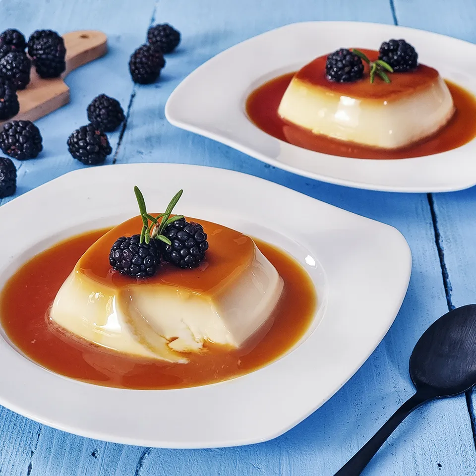 Caramel Panna Cotta - section