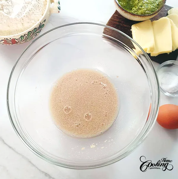 cheese and pesto fantails - step1