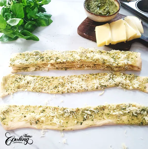 cheese and pesto fantails - step11