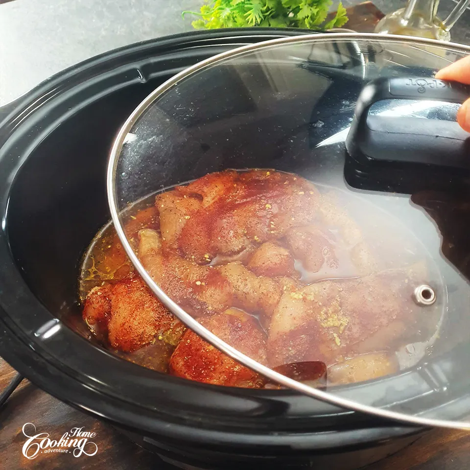 slow cooker - crockpot chicken breast recipe - cover and cook the chicken on HIGH
