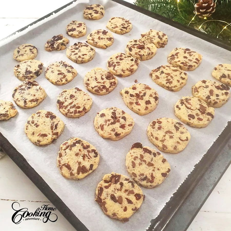 Chocolate Cranberry Sugar Cookies - step12