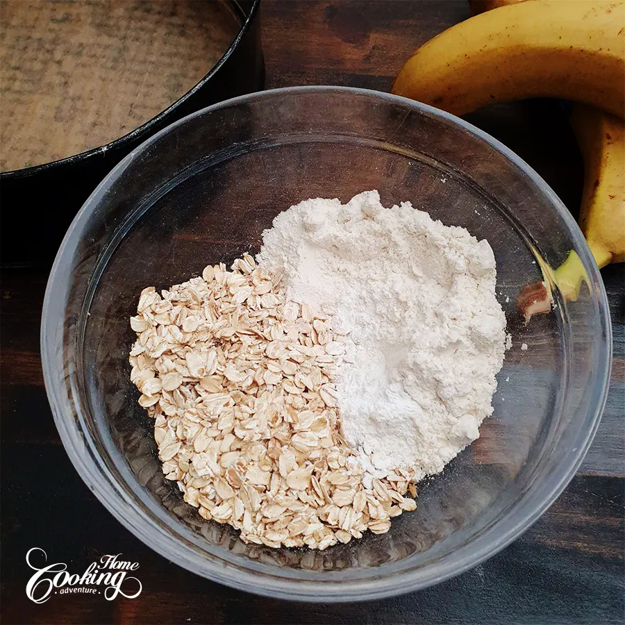 Banana Raspberry Yogurt Cheesecake Recipe-step1