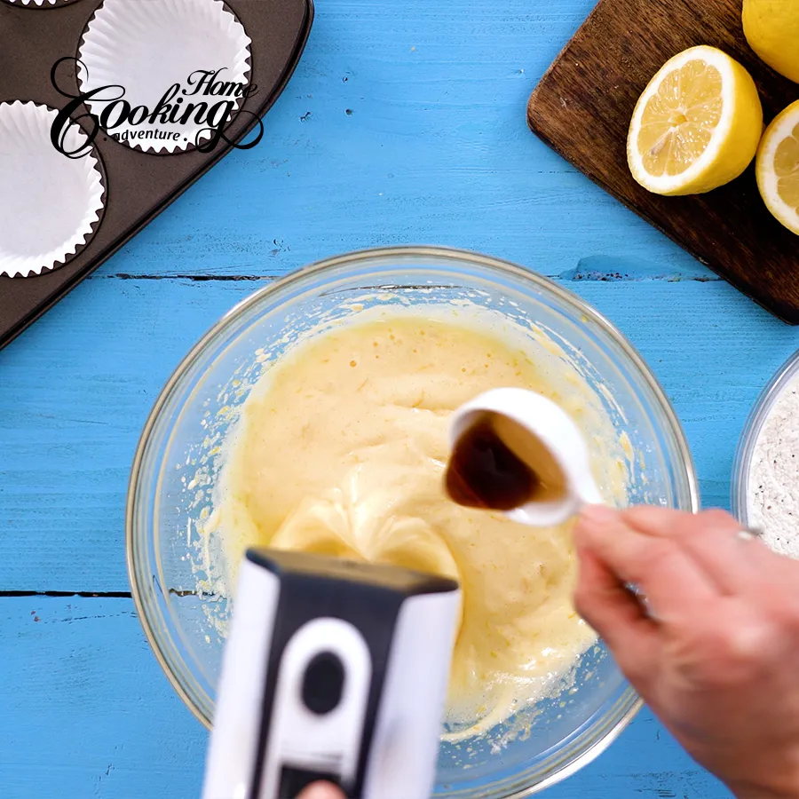 Lemon Poppy Seed Meringue Cupcakes - step9