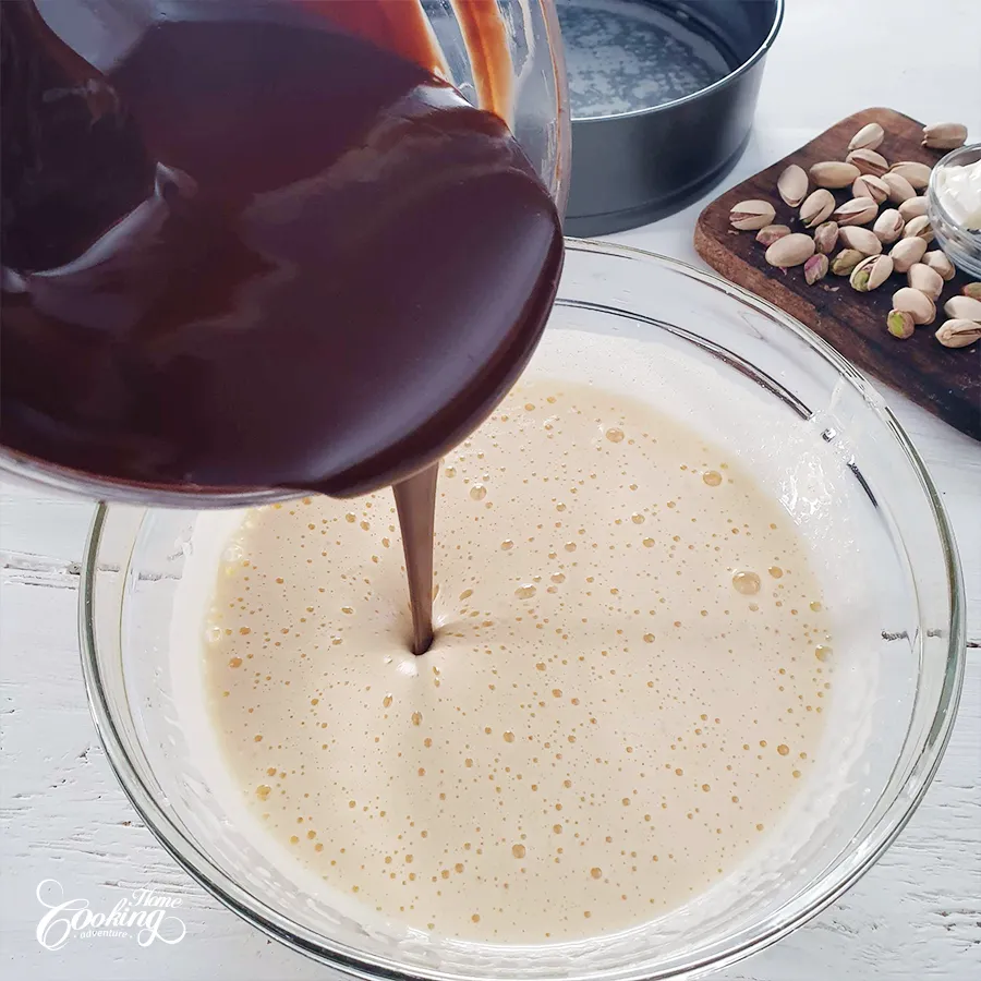 Chocolate Pistachio Cake - step4