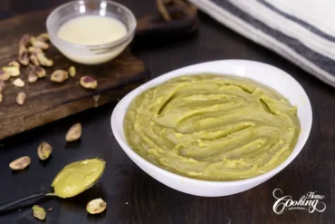 Pistachio Cream with White Chocolate