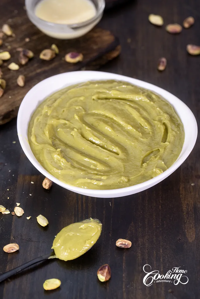 Pistachio Cream with White Chocolate