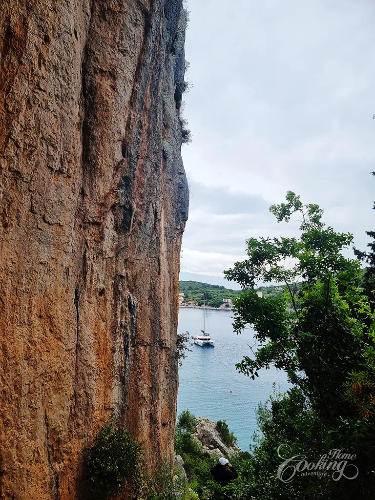 Sailing in Croatia - Cave Pokrivenic 3
