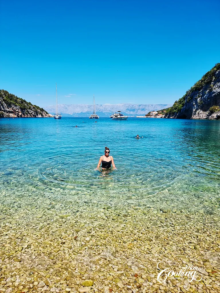 Sailing in Croatia - Cave Pokrivenic 2