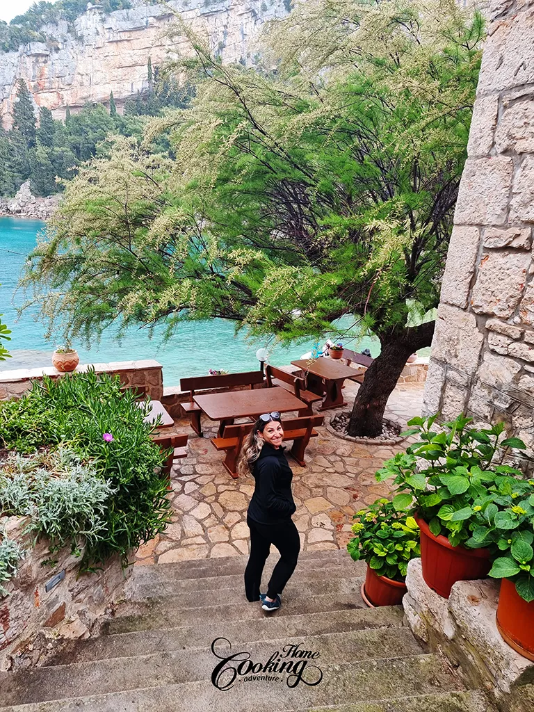 Sailing in Croatia - Cave Pokrivenic 4