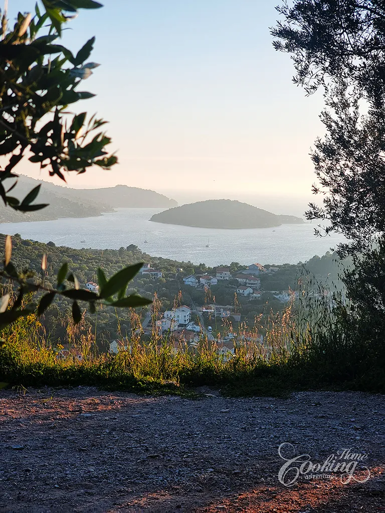 Sailing in Croatia - Vela Luka 1