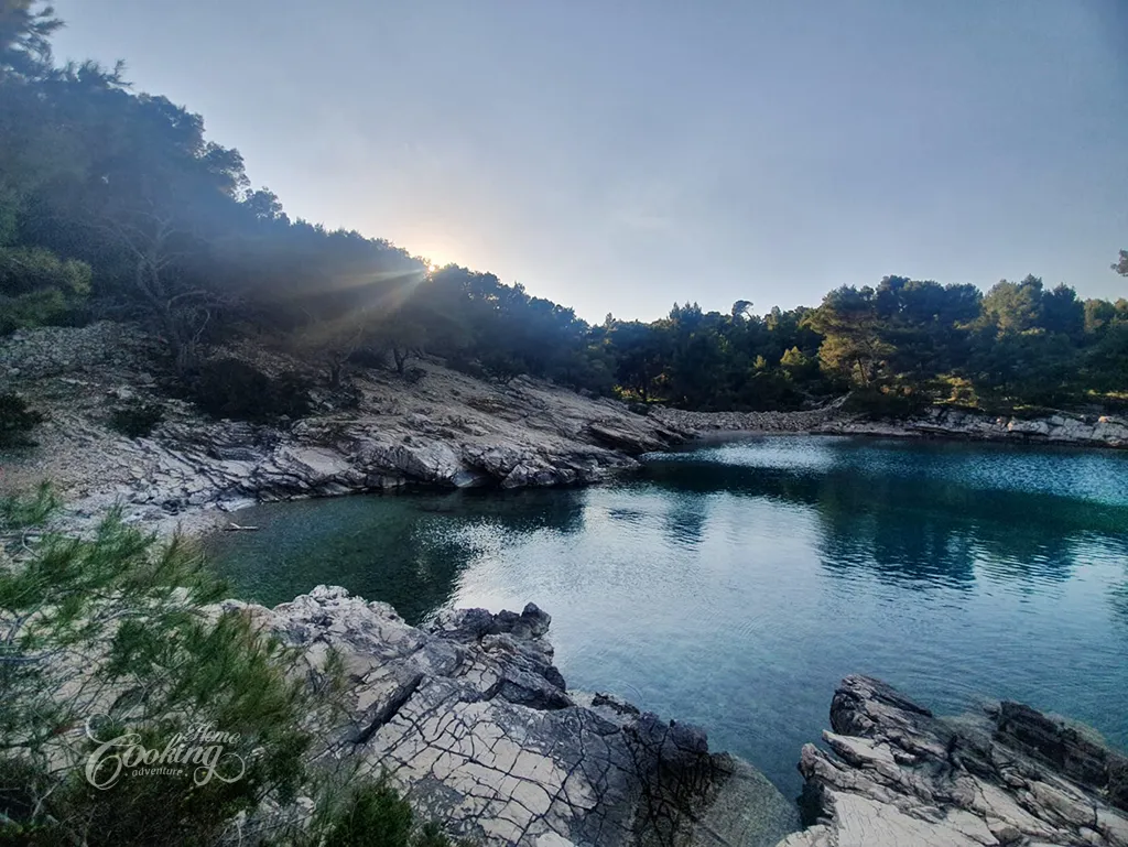 Sailing in Croatia - Vrboska 6