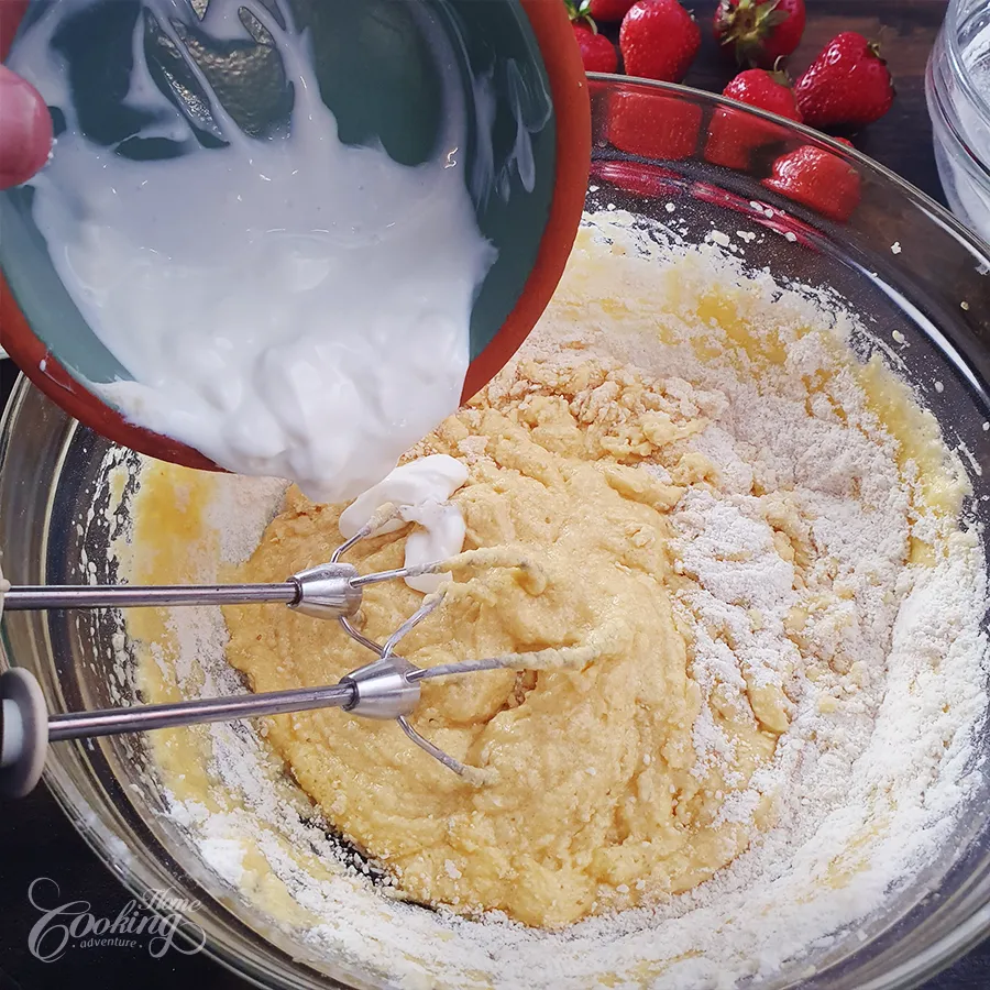 Strawberry Frangipane Cake - step13