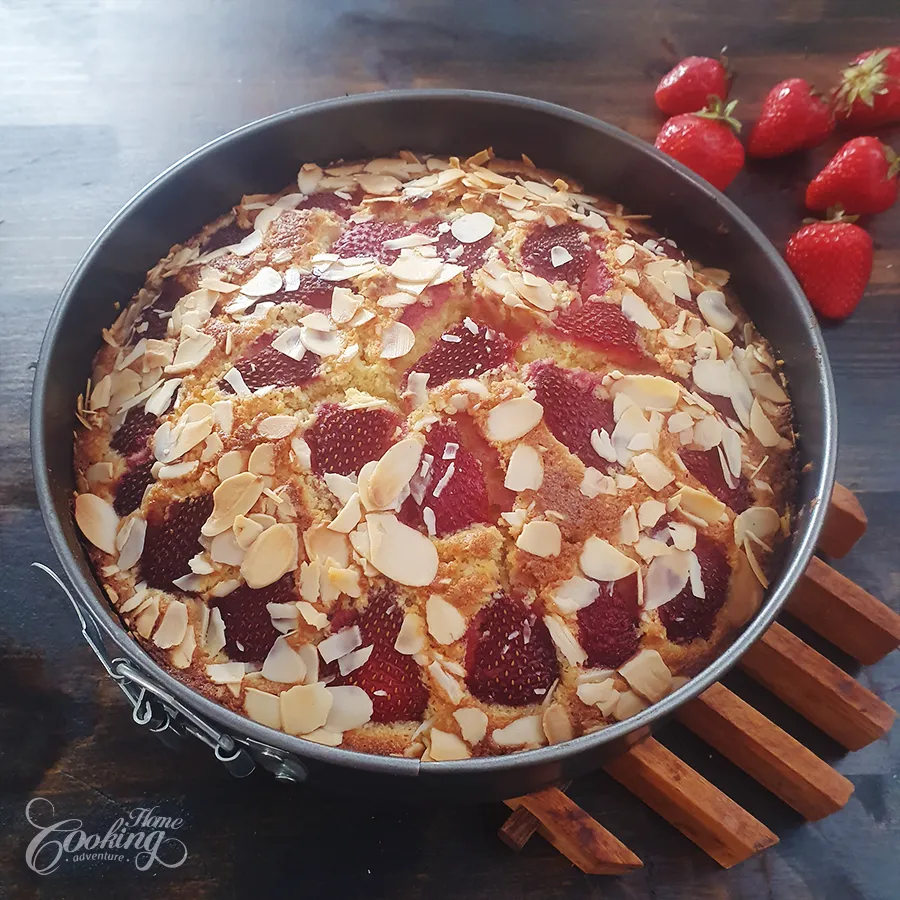 Strawberry Frangipane Cake - step25