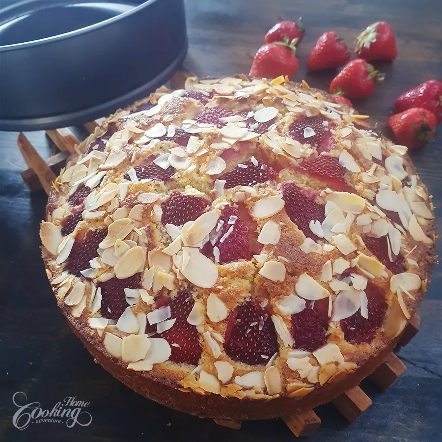 Strawberry Frangipane Cake - step26