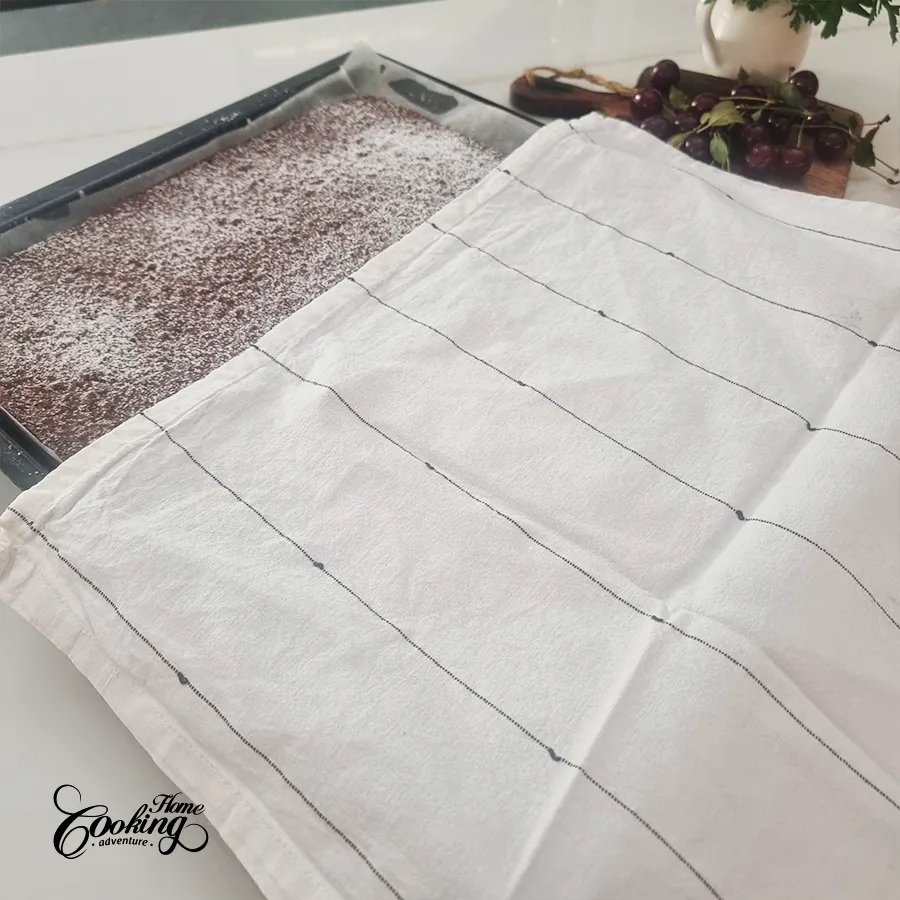 Black forest cake roll - step12