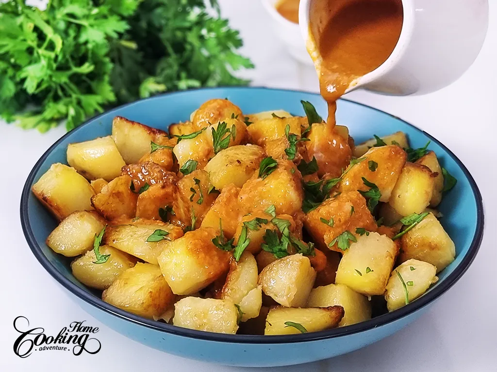 Patatas Bravas - Easy Crispy Spanish Potatoes