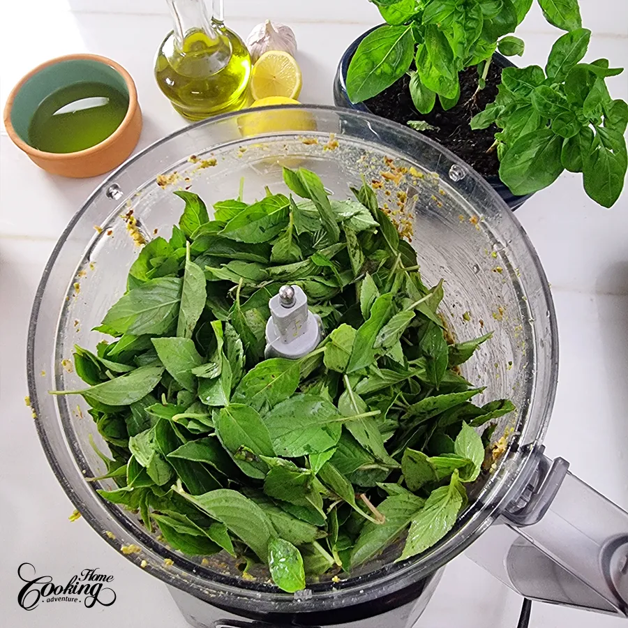 Pistachio Pesto Pasta - step4