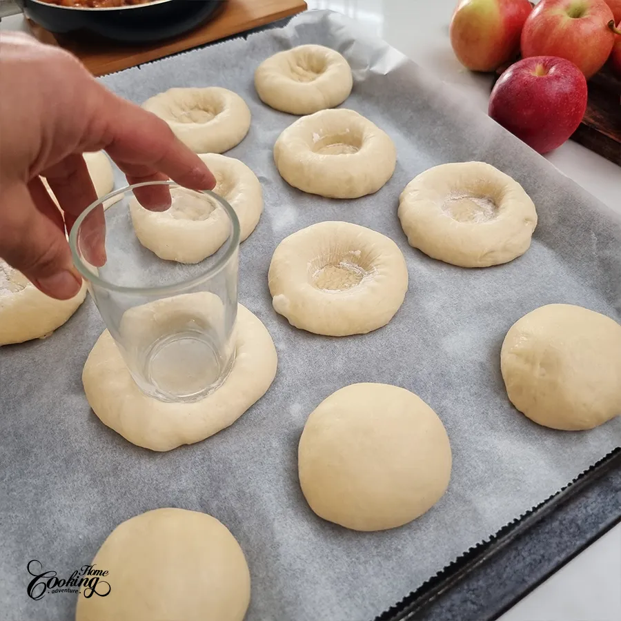Apple Cream Cheese Buns - step23