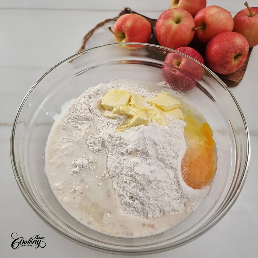 Apple Cream Cheese Buns - step3