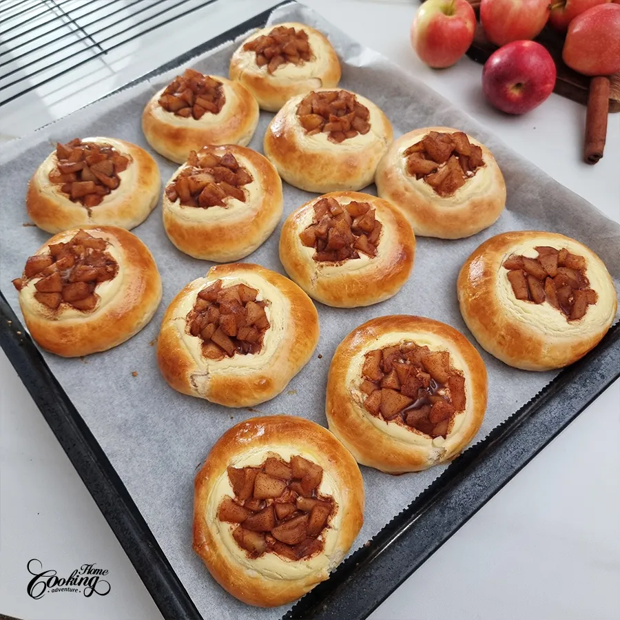 Apple Cream Cheese Buns - step32