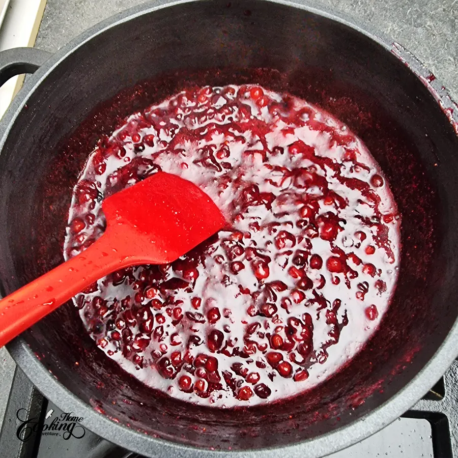 Chocolate Cranberry Mousse Cake - step9