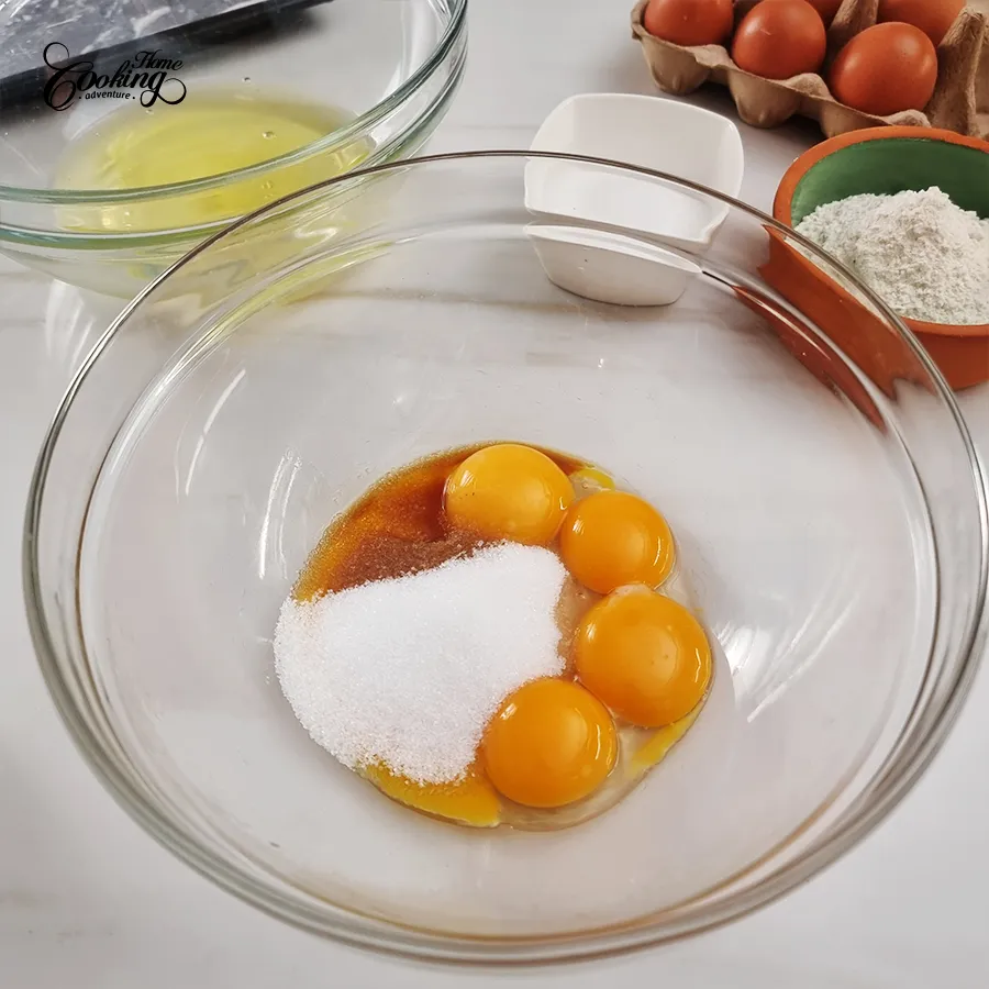 Vanilla Cranberry Vertical Cake - step2