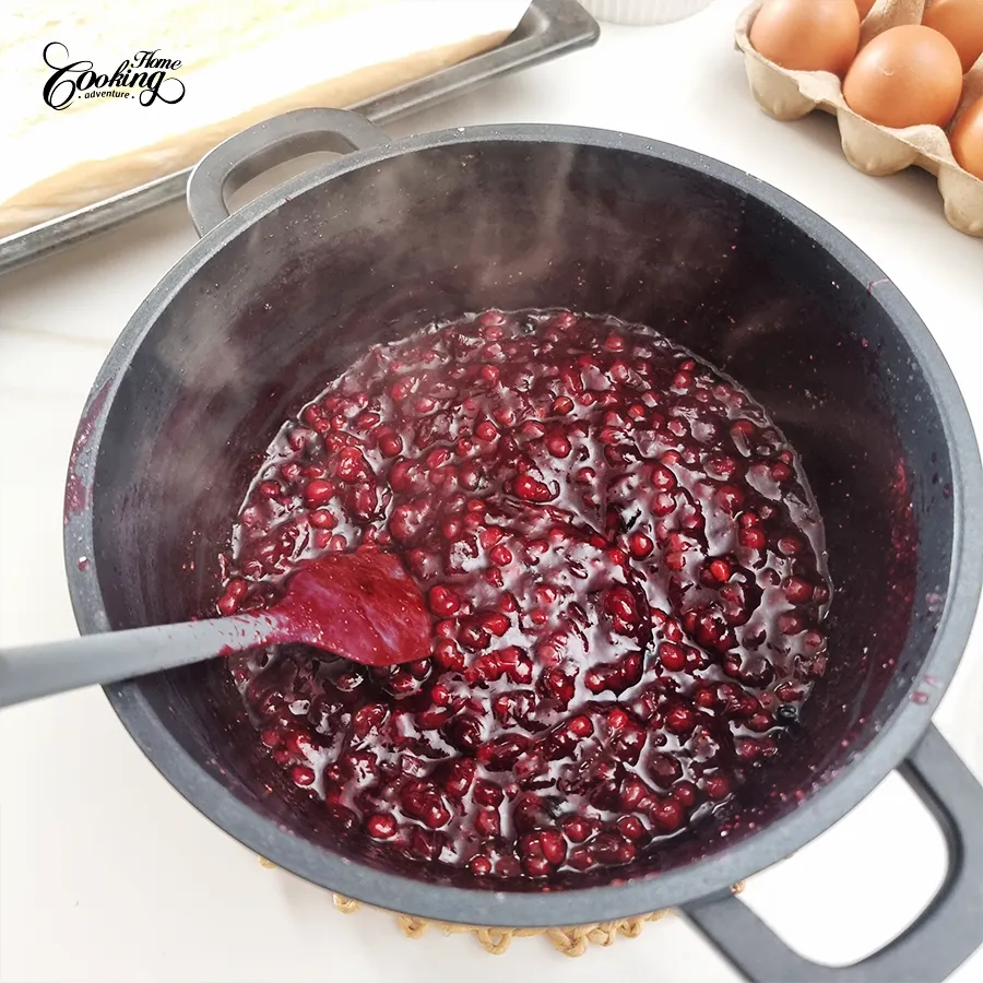 Vanilla Cranberry Vertical Cake - step22