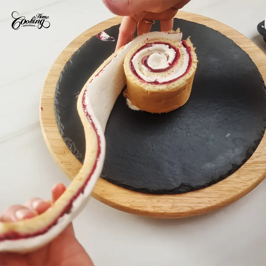 Vanilla Cranberry Vertical Cake - step40