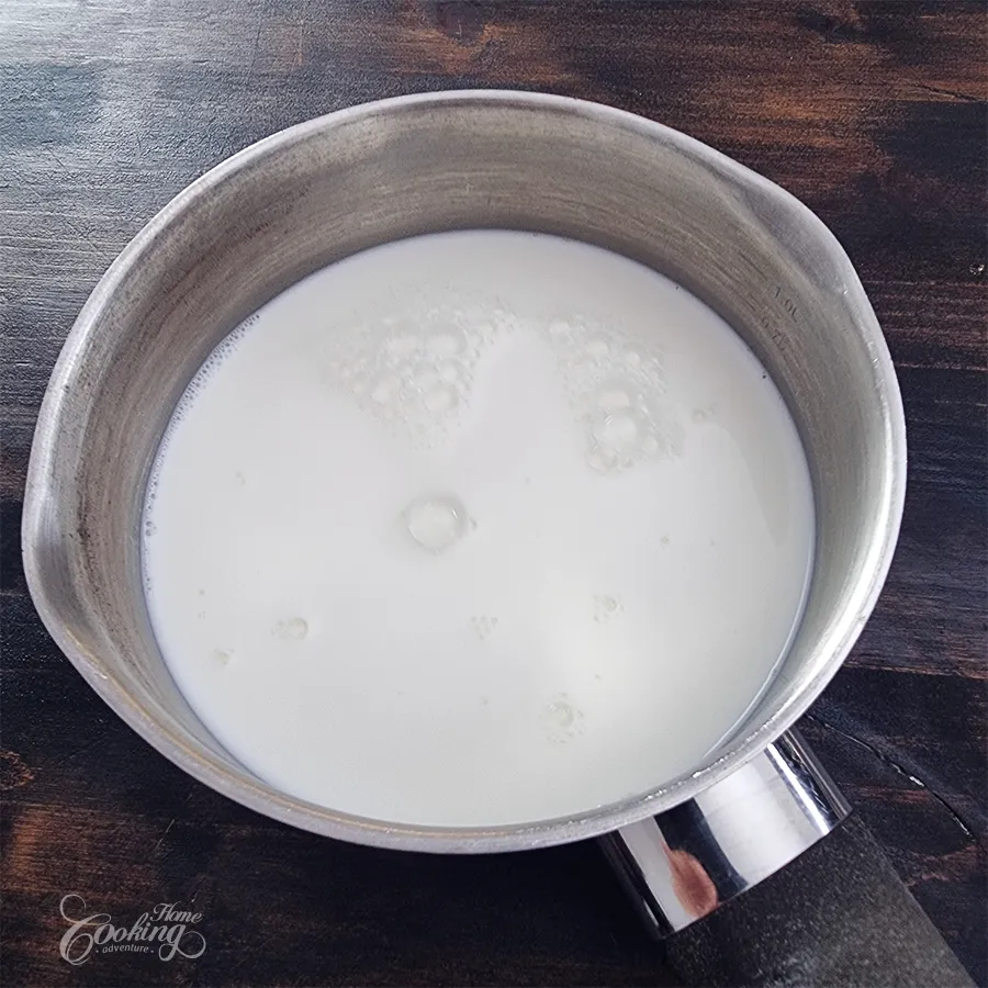 Puff Pastry Apple Tart with Vanilla Pastry Cream - step1