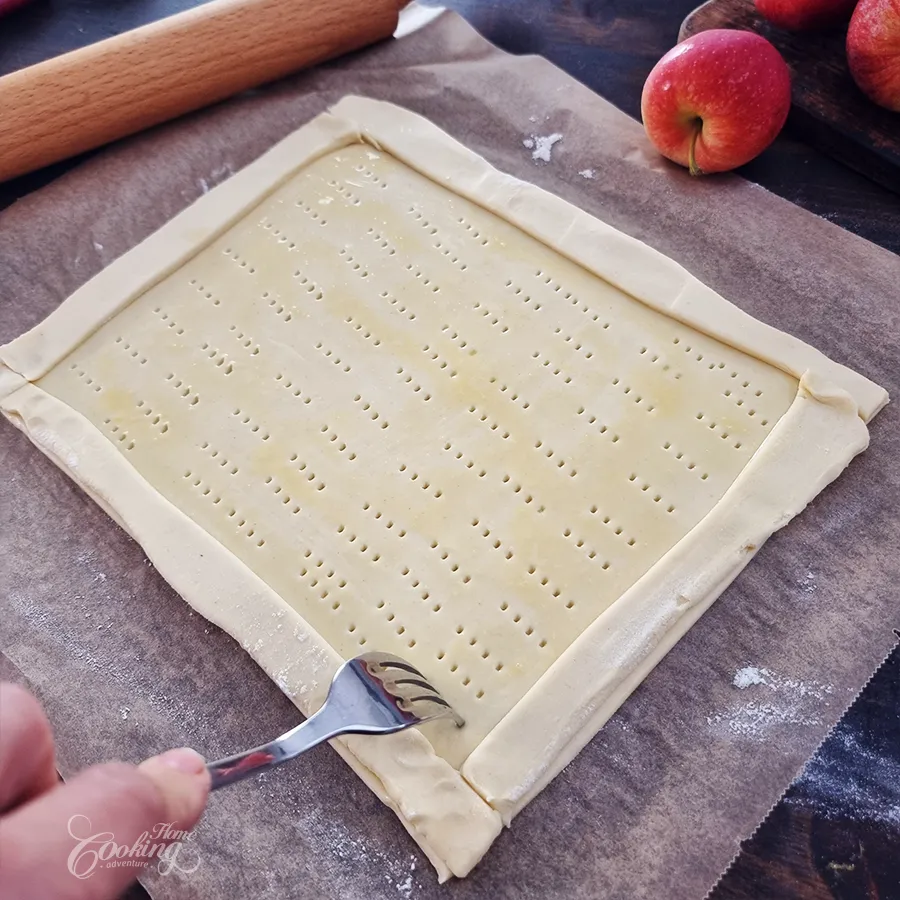 Puff Pastry Apple Tart with Vanilla Pastry Cream - step19
