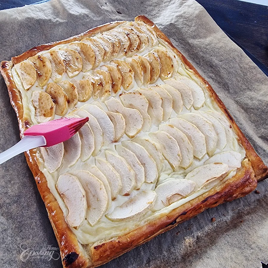 Puff Pastry Apple Tart with Vanilla Pastry Cream - step27