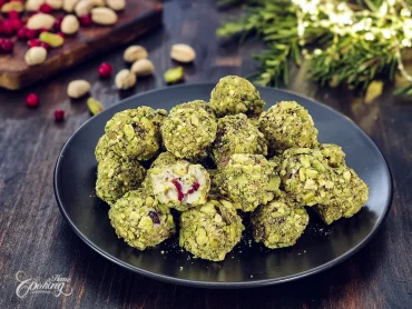 Pistachio Cranberry White Chocolate Truffles