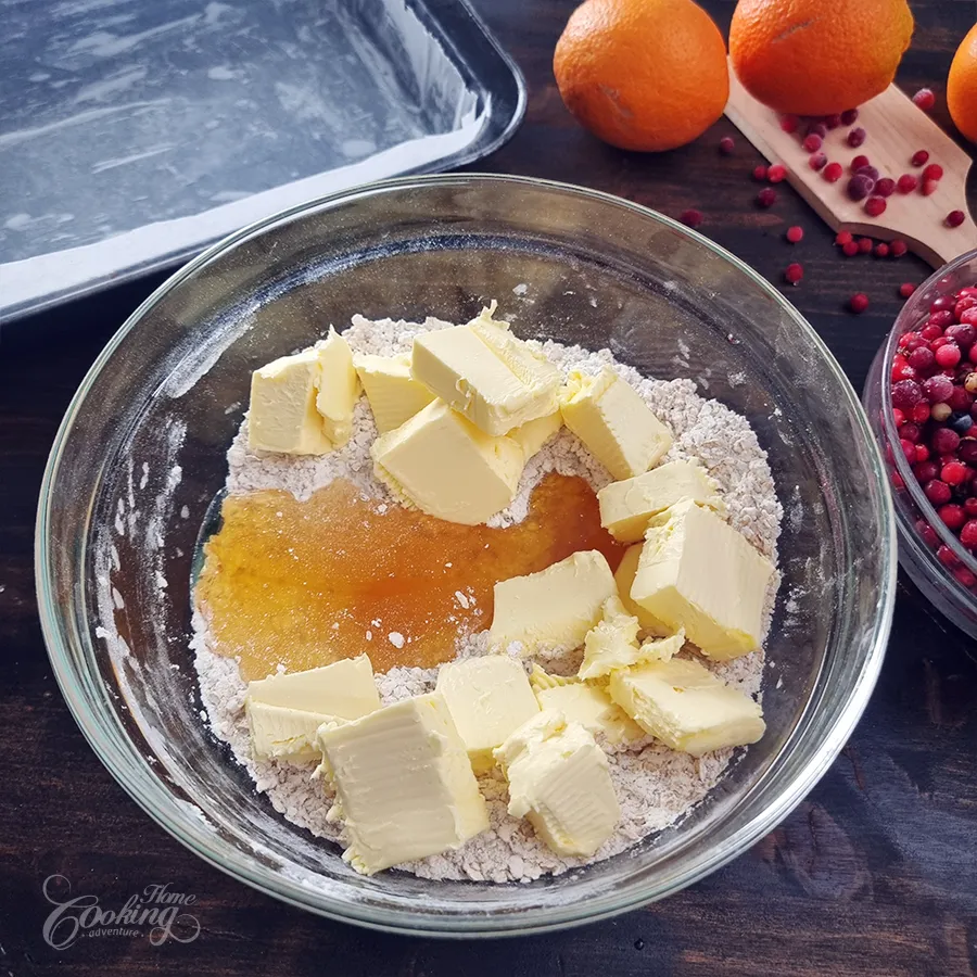 cranberry crumble bars - step2